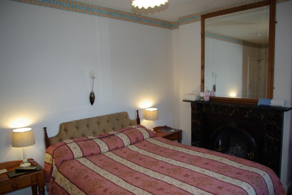 Menai Bank Hotel Caernarfon Szoba fotó